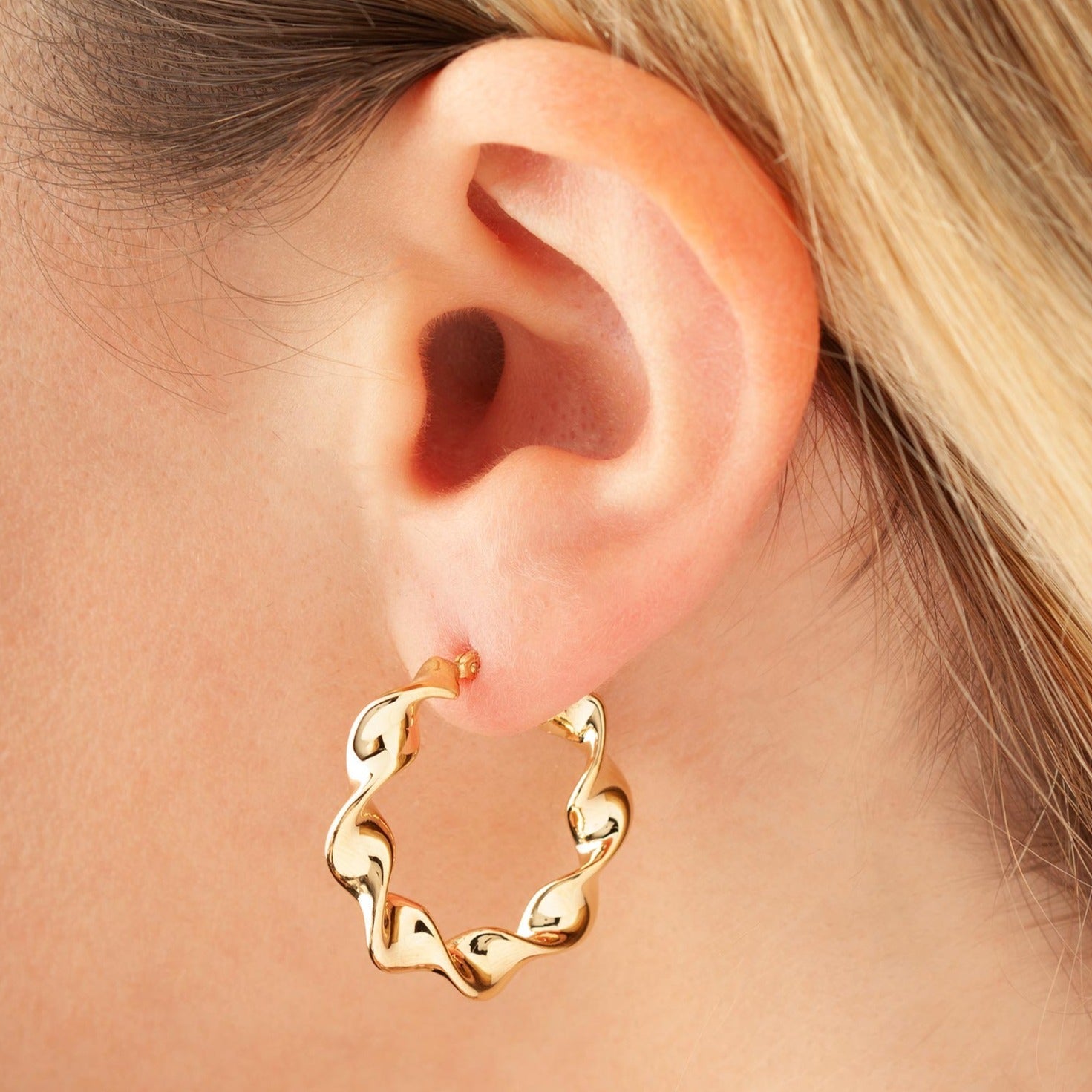 14K Ribbon Twist Hoops