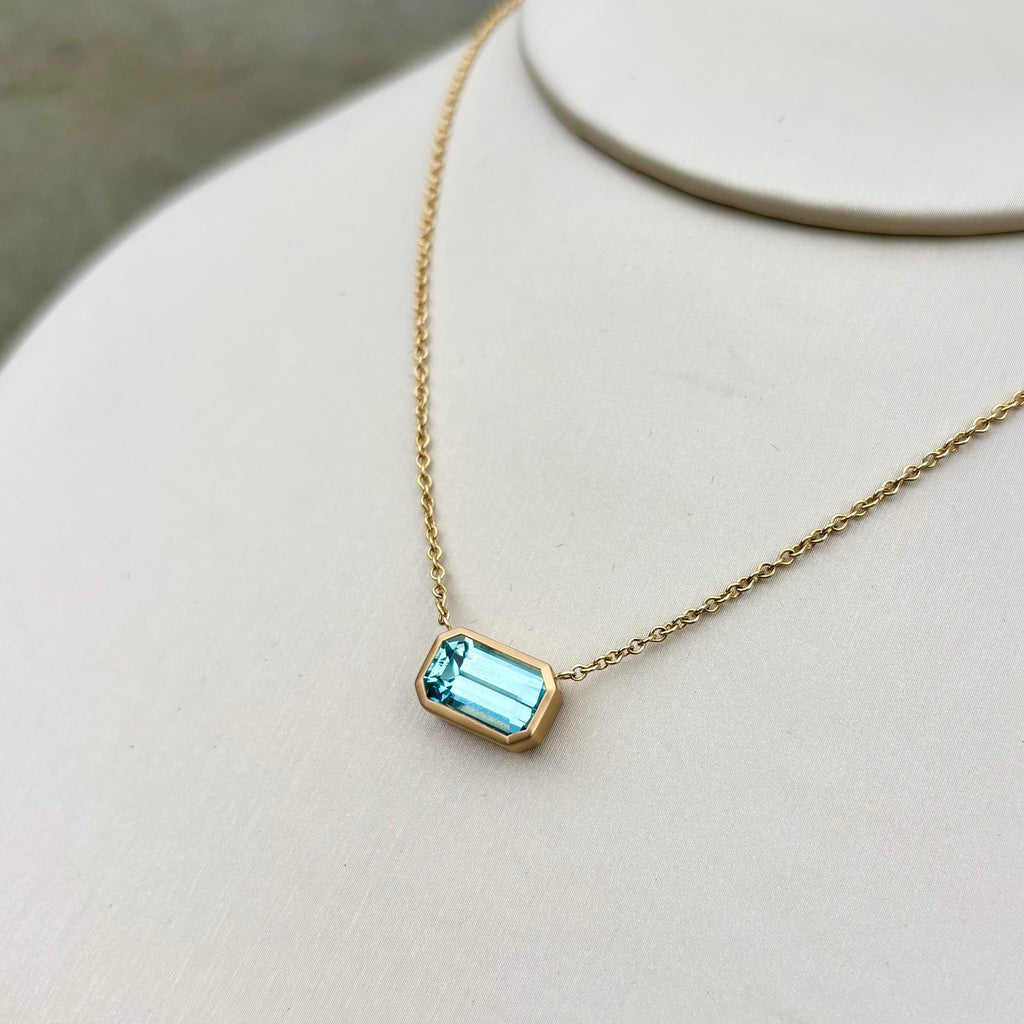 14K Ocean Reflections Aquamarine Necklace